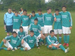 TURAs erste C-Jugendmannschaft gewann das Jugendturnier um den "Friendscup".
